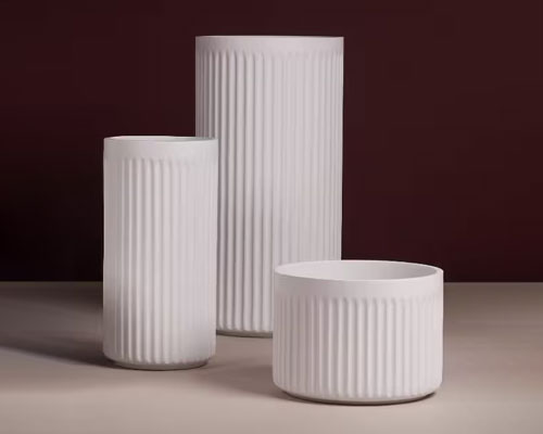 FREE-STYLE PLANTER